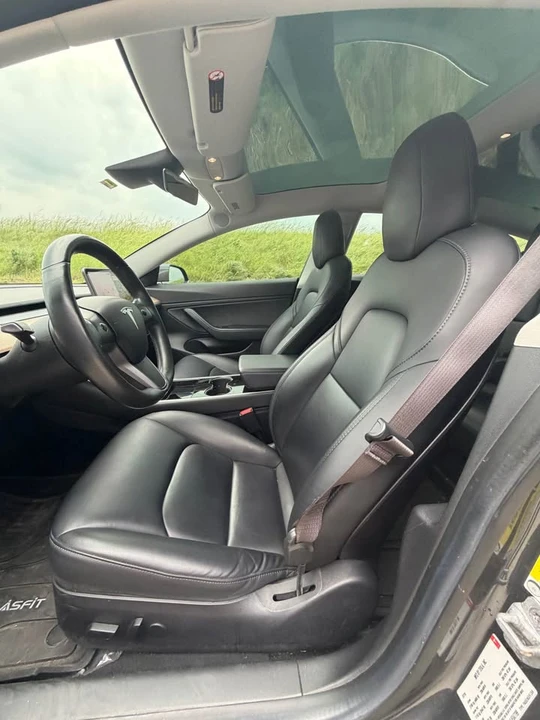 2018 Tesla Model 3 - Image 13 of 19