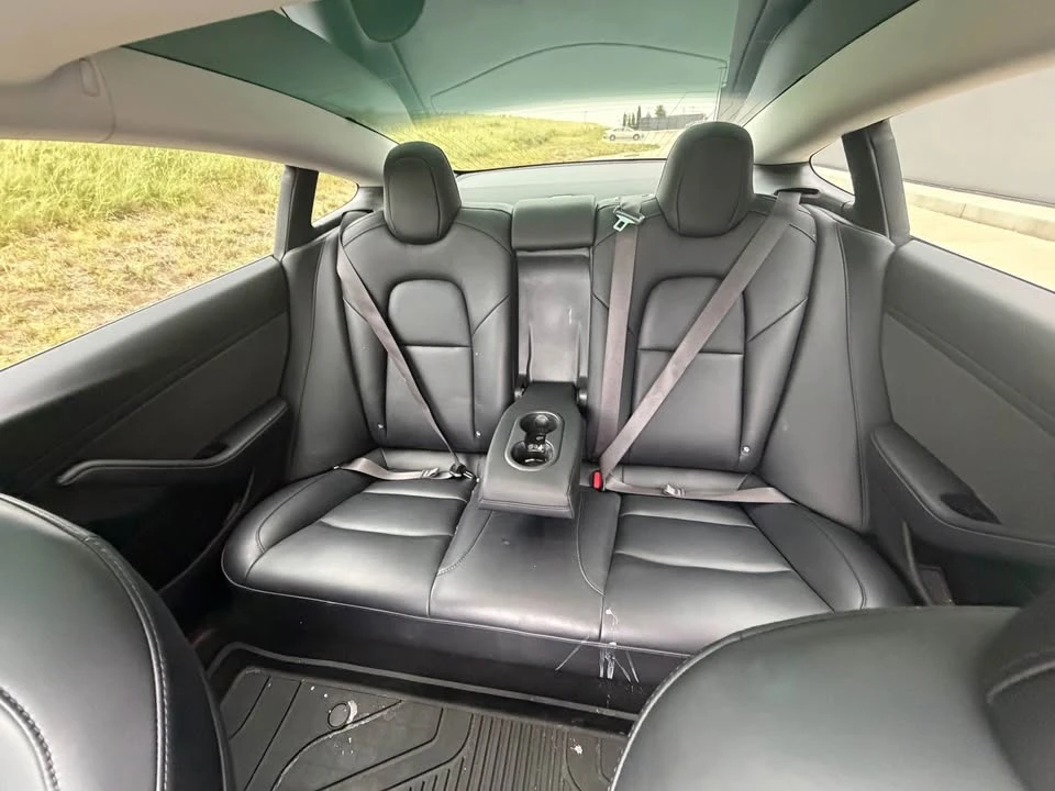 2018 Tesla Model 3 - Image 19 of 19