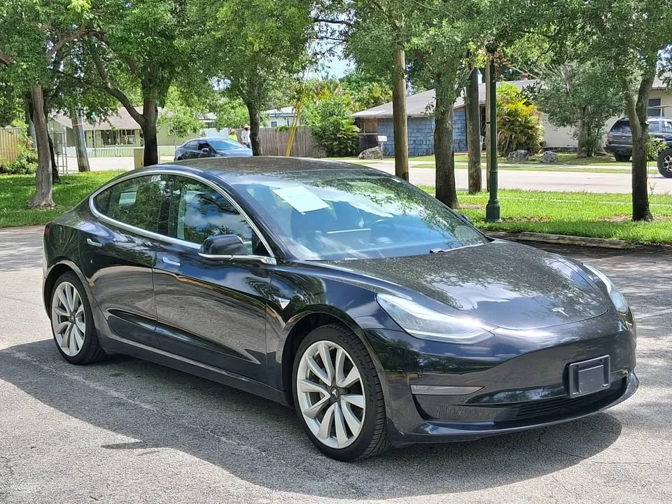 2018 Tesla Model 3 - Image 6 of 15