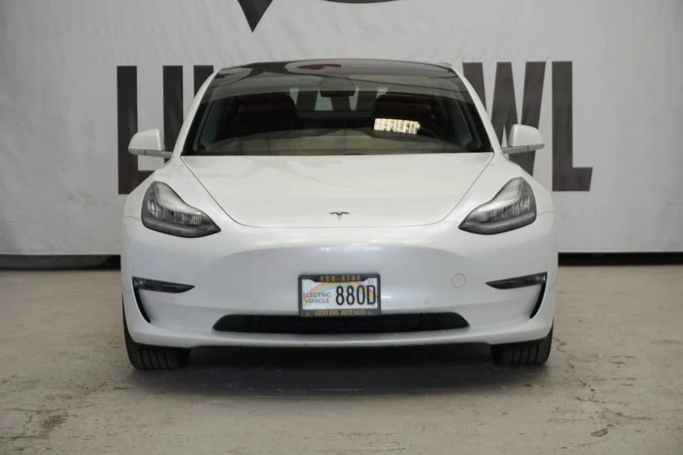 2018 Tesla Model 3 - Image 2 of 19