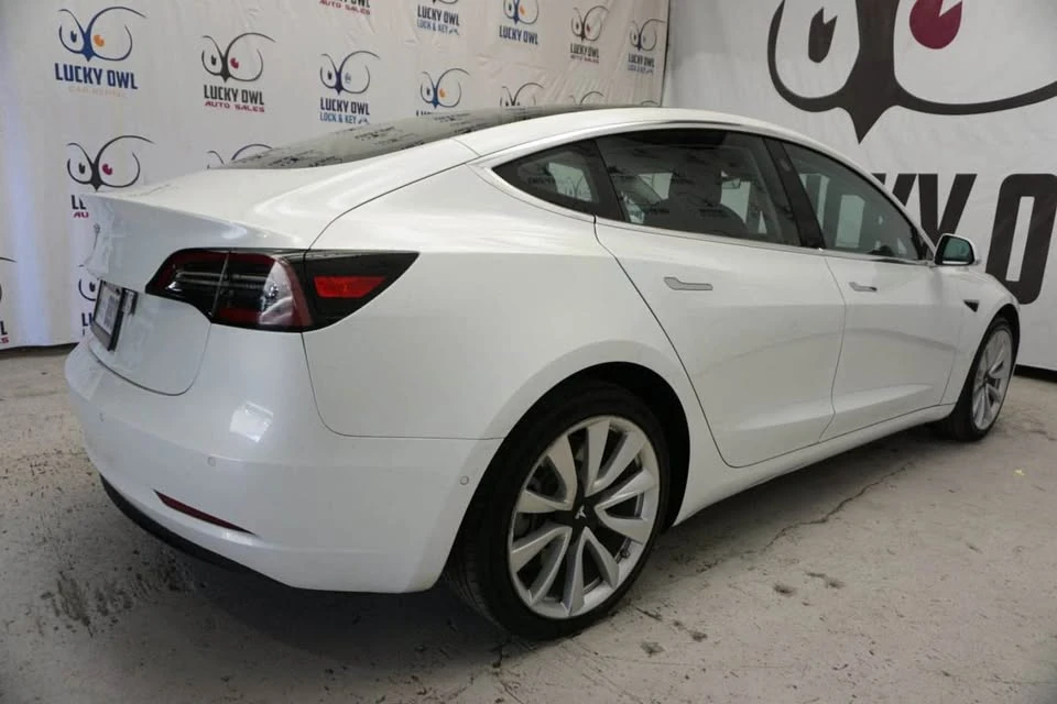 2018 Tesla Model 3 - Image 7 of 19