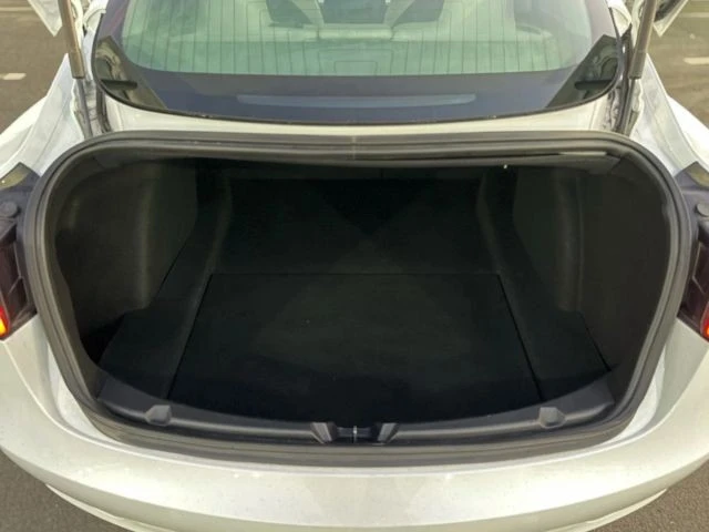 2018 Tesla Model 3 - Image 10 of 21
