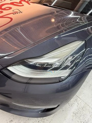 2018 Tesla Model 3 - Image 18 of 21