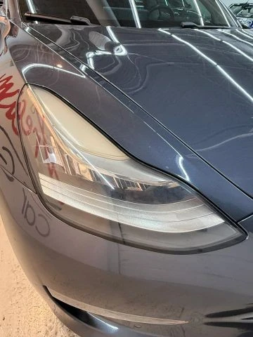 2018 Tesla Model 3 - Image 19 of 21