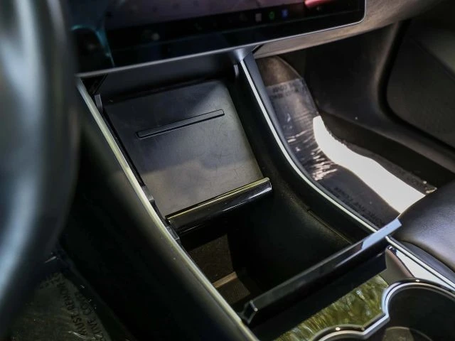 2018 Tesla Model 3 - Image 26 of 31