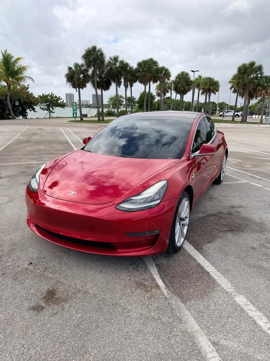 2018 Tesla Model 3 - Image 4 of 11