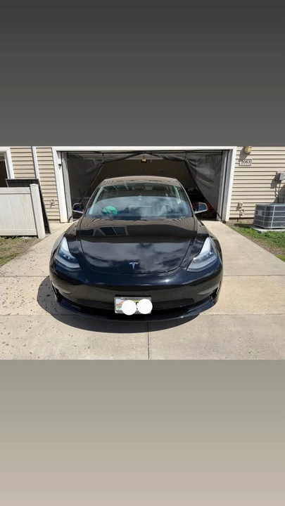 2018 Tesla Model 3 - Image 2 of 8