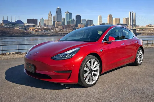 2018 Tesla Model 3 Long Range AWD