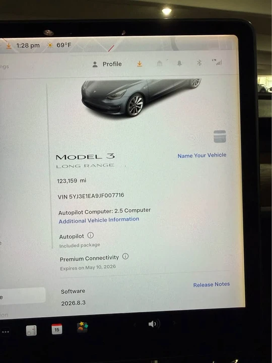 2018 Tesla Model 3 - Image 13 of 16