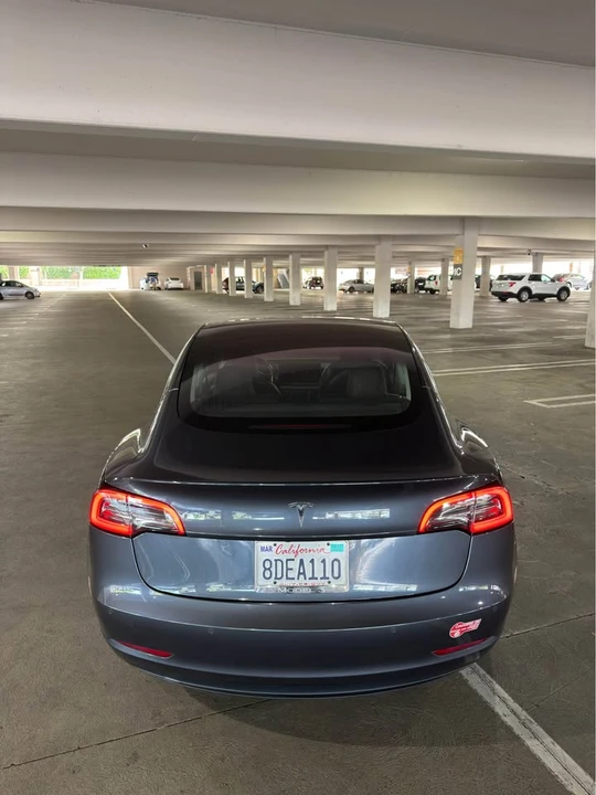 2018 Tesla Model 3 - Image 6 of 16