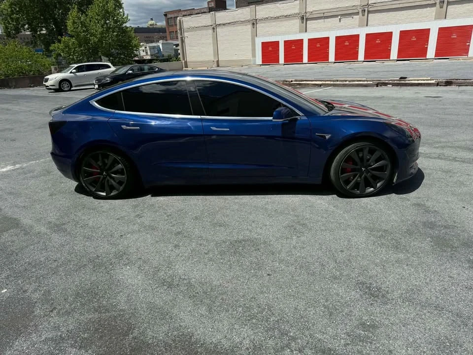 2018 Tesla Model 3 - Image 4 of 10