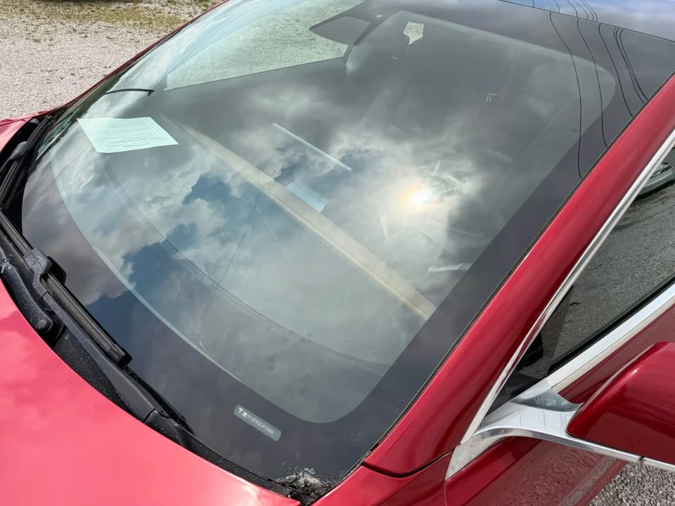 2018 Tesla Model 3 - Image 10 of 15