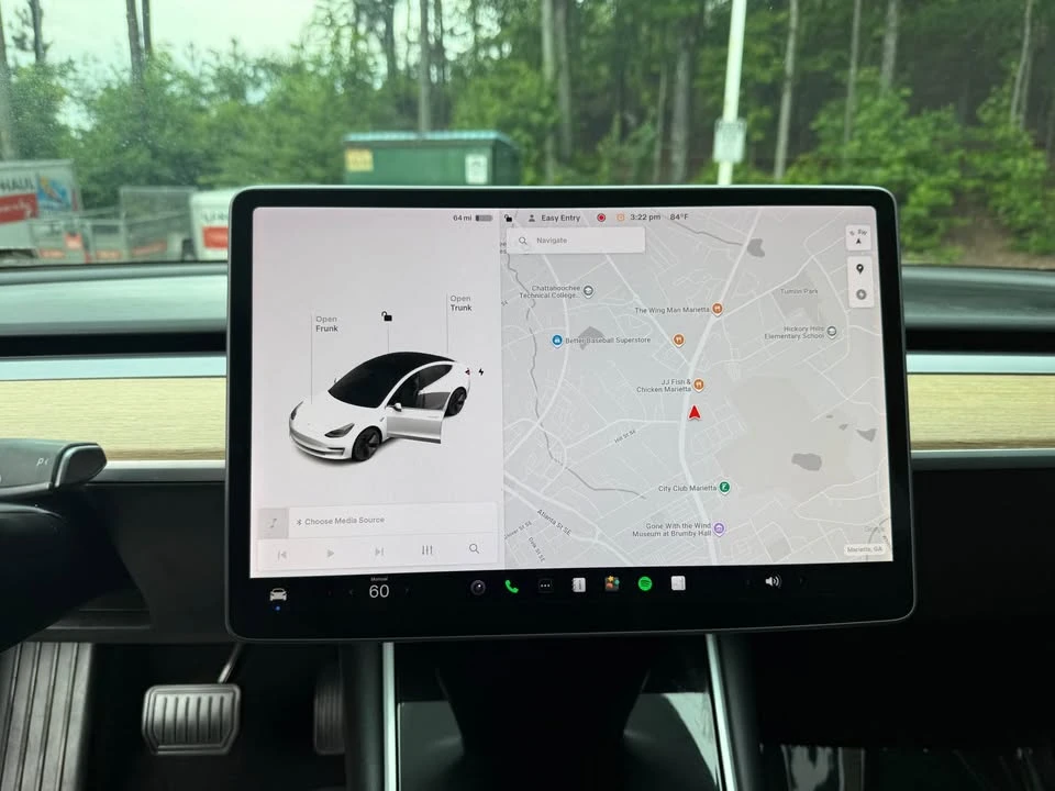 2018 Tesla Model 3 - Image 16 of 19