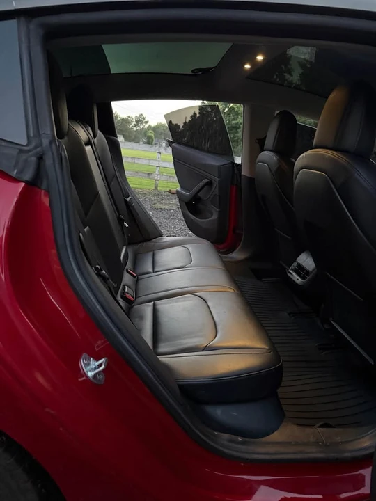 2018 Tesla Model 3 - Image 18 of 20