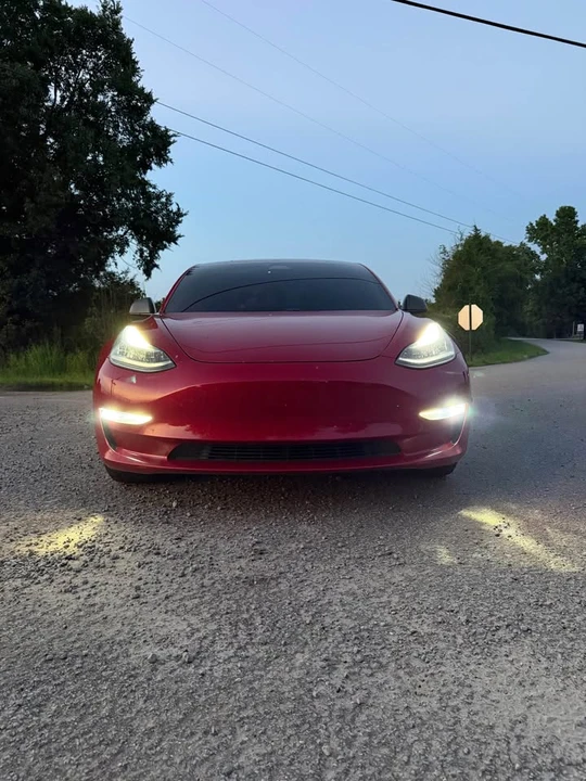 2018 Tesla Model 3 - Image 3 of 20