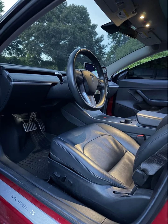 2018 Tesla Model 3 - Image 11 of 20