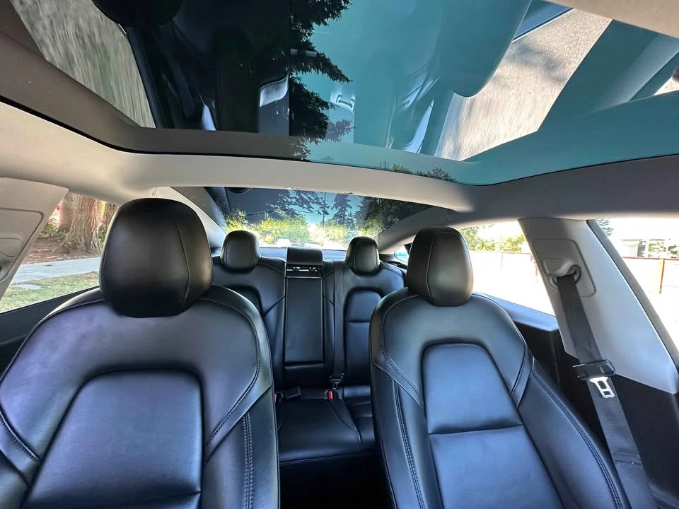 2018 Tesla Model 3 - Image 13 of 18