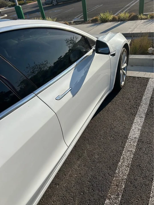 2018 Tesla Model 3 - Image 7 of 9