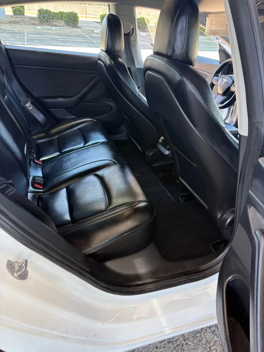 2018 Tesla Model 3 - Image 12 of 16