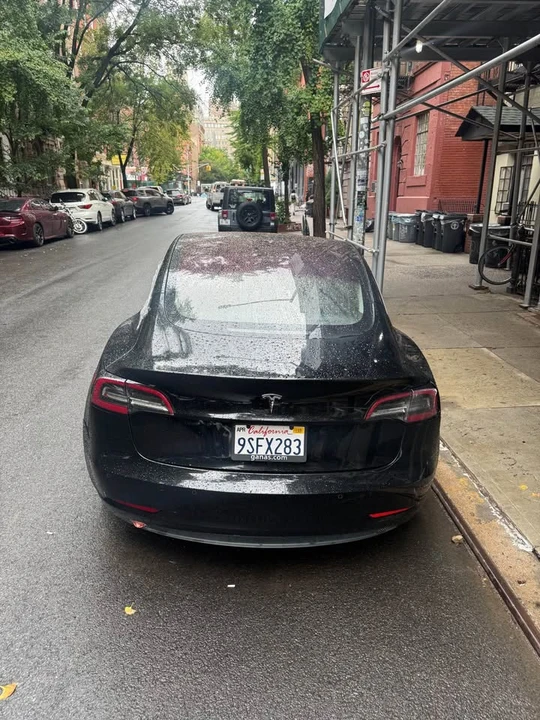 2018 Tesla Model 3 - Image 4 of 6