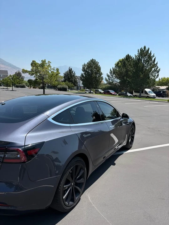 2018 Tesla Model 3 - Image 12 of 20
