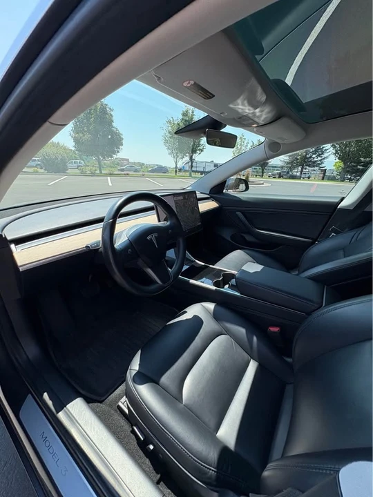 2018 Tesla Model 3 - Image 16 of 20