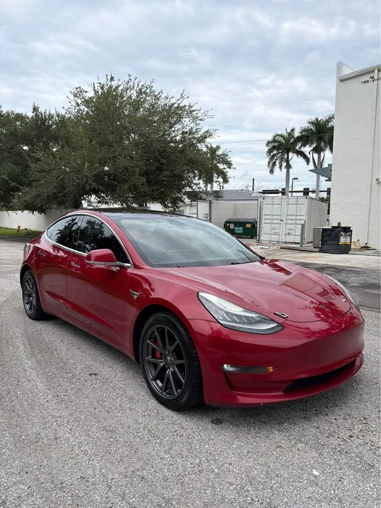 2018 Tesla Model 3 - Image 3 of 20