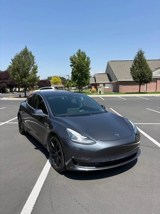 2018 Tesla Model 3 - Image 9 of 20
