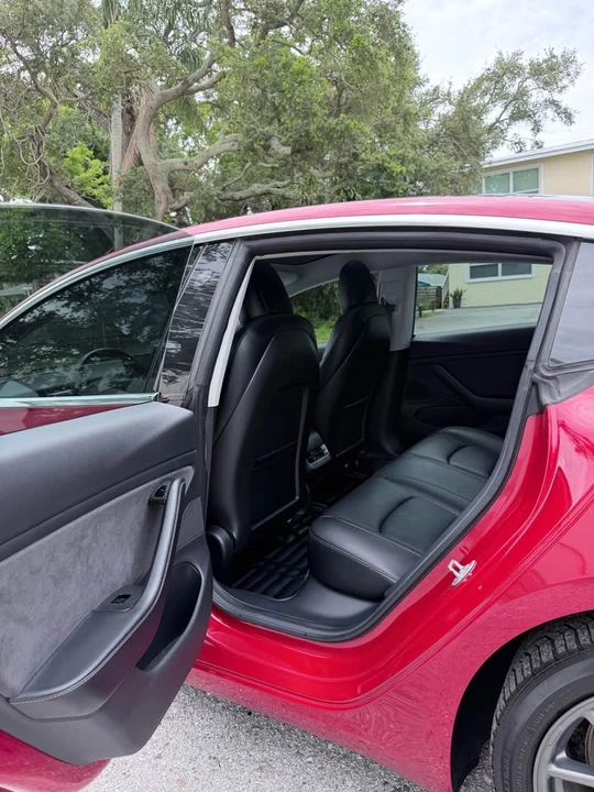 2018 Tesla Model 3 - Image 18 of 20