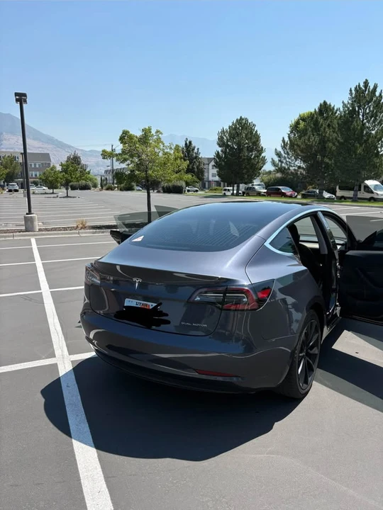 2018 Tesla Model 3 - Image 5 of 20