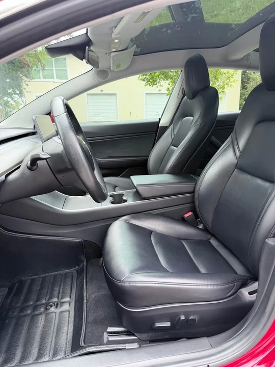 2018 Tesla Model 3 - Image 10 of 20