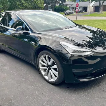 2018 Tesla Model 3 Long Range RWD