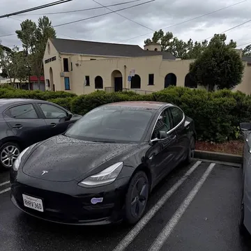 2018 Tesla Model 3 Mid-Range