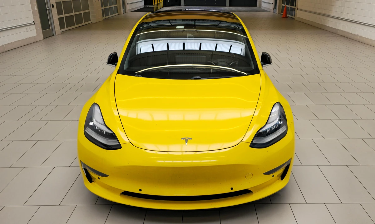 2018 Tesla Model 3 Performance - Image 6 of 31