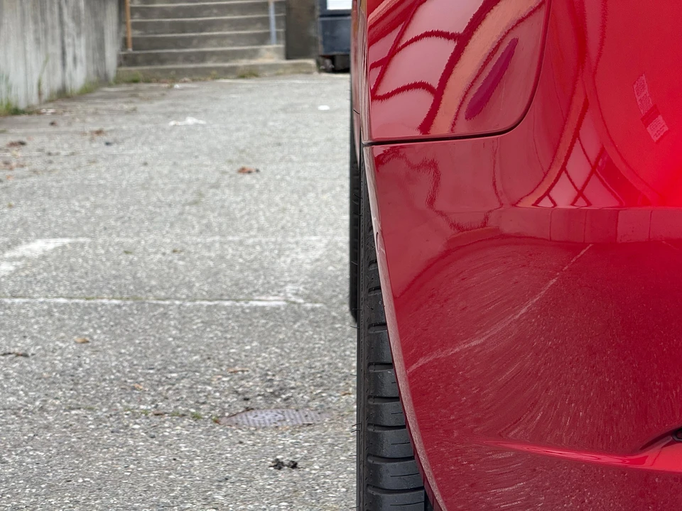 2018 Tesla Model 3 Performance - Image 24 of 31