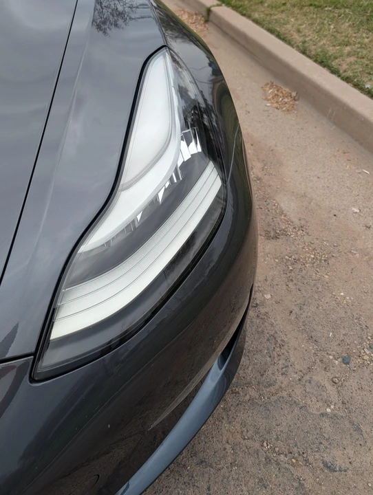 2018 Tesla Model 3 Performance - Image 21 of 31