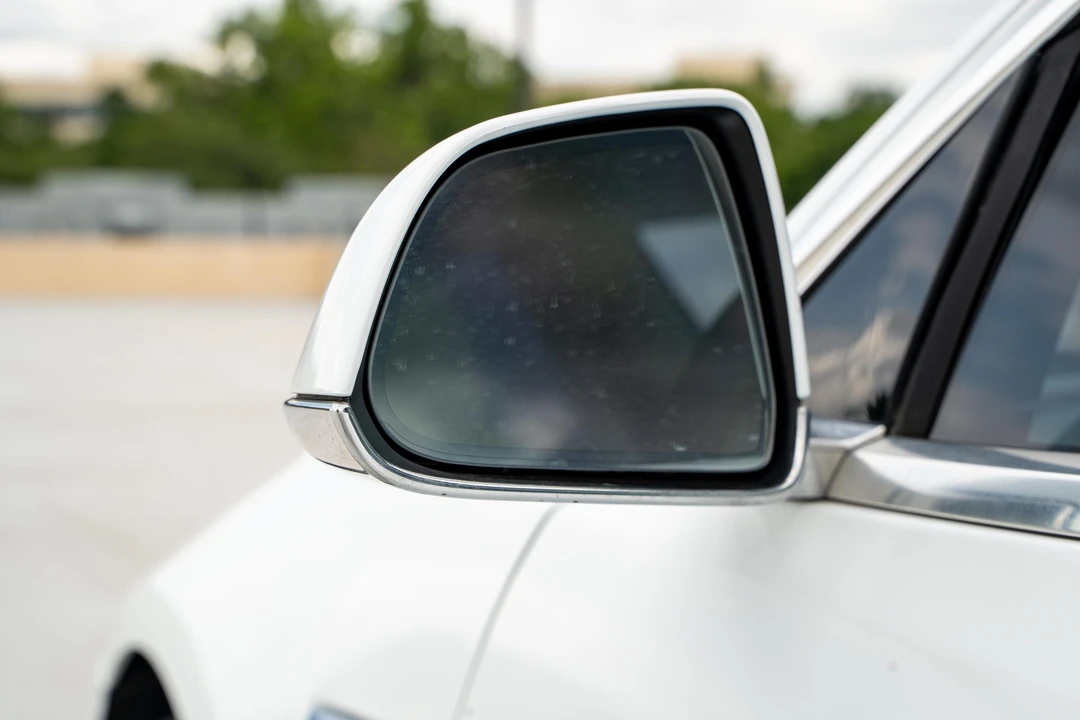 2018 Tesla Model 3 Performance - Image 22 of 31