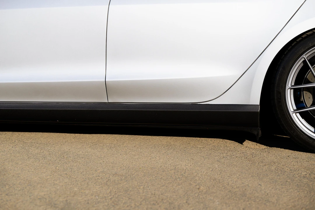 2018 Tesla Model 3 Performance - Image 27 of 31
