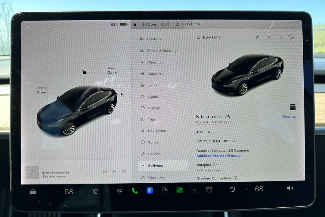 2018 Tesla Model 3 Performance - Image 31 of 31