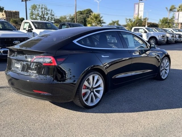 2018 Tesla Model 3 Performance - Image 12 of 12