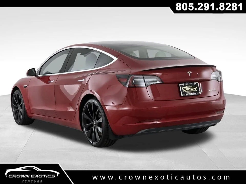 2018 Tesla Model 3 Performance - Image 5 of 12