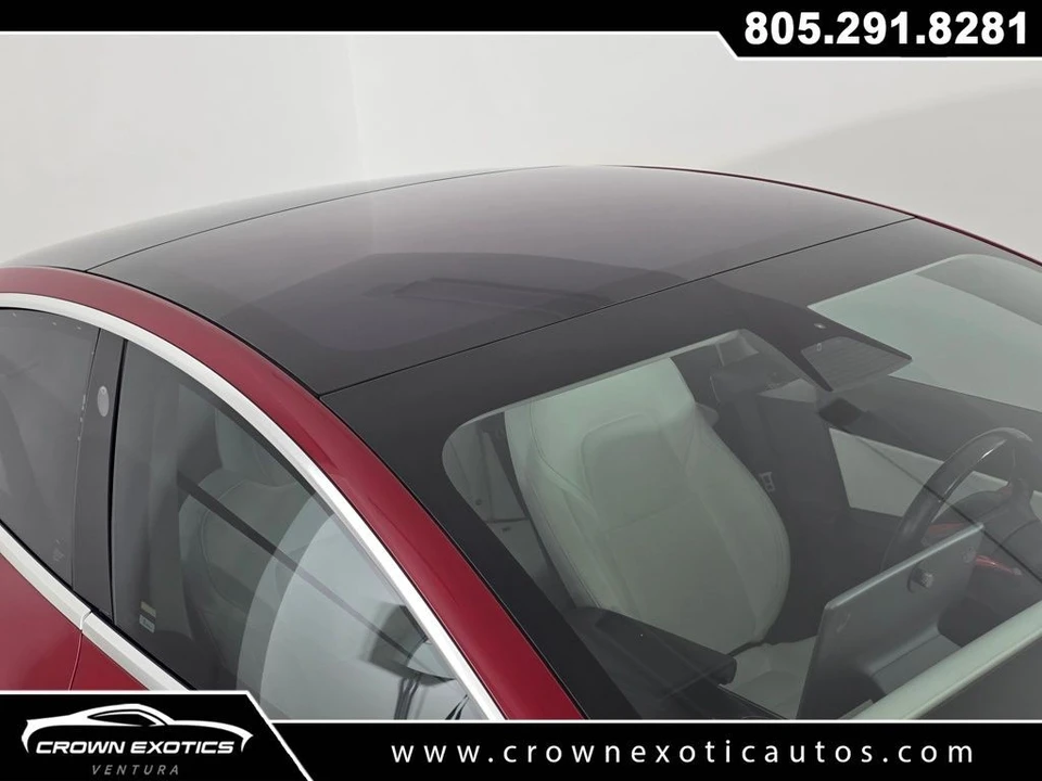 2018 Tesla Model 3 Performance - Image 12 of 12