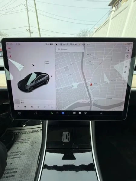 2018 Tesla Model 3 Performance - Image 12 of 12