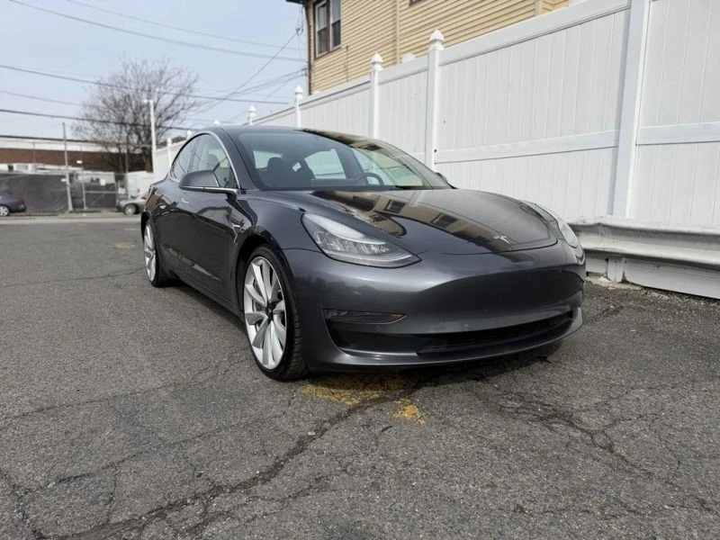 2018 Tesla Model 3 Performance - Image 3 of 12
