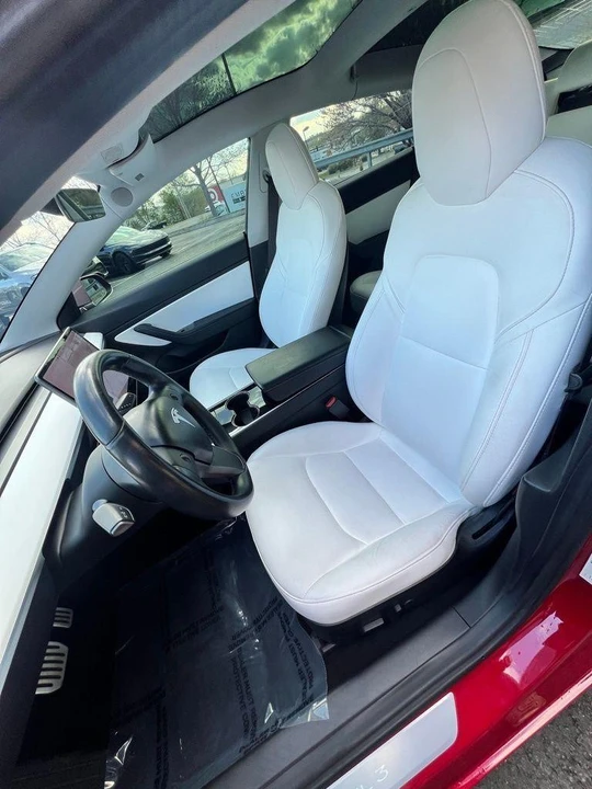 2018 Tesla Model 3 Performance - Image 10 of 18