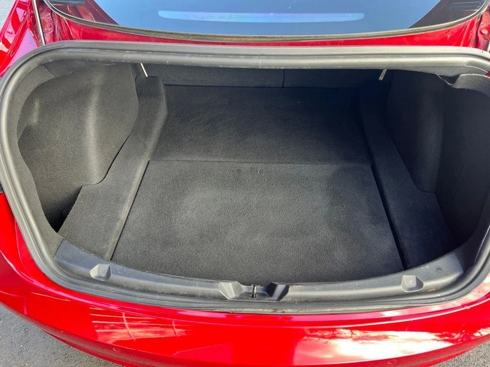 2018 Tesla Model 3 Performance - Image 6 of 18