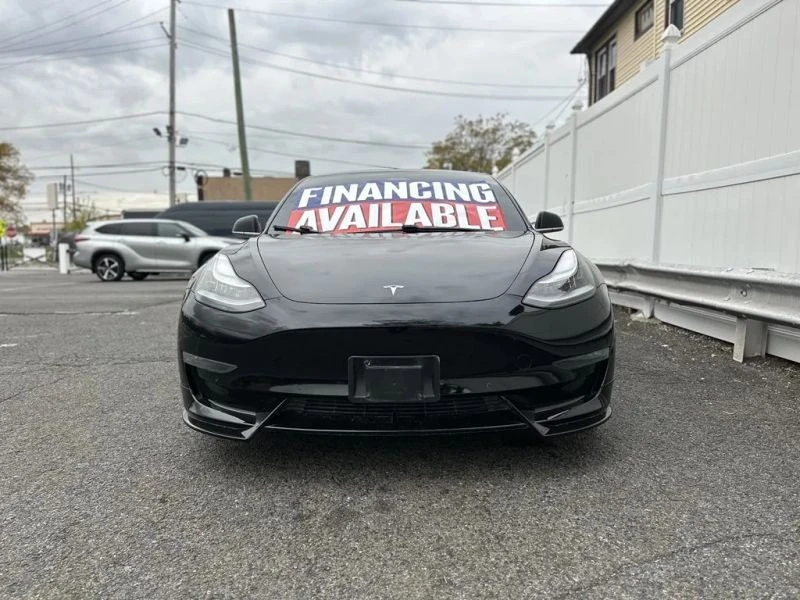 2018 Tesla Model 3 Performance - Image 2 of 12
