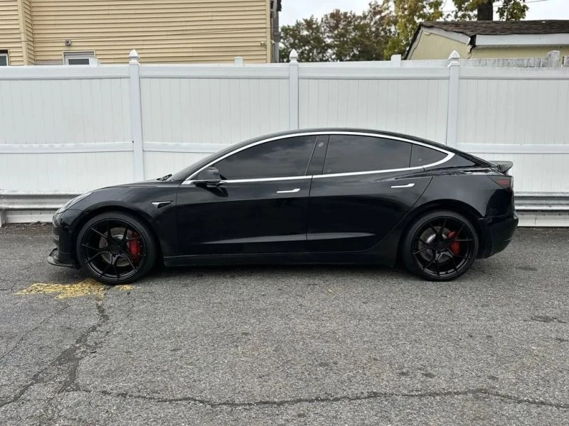 2018 Tesla Model 3 Performance - Image 4 of 12