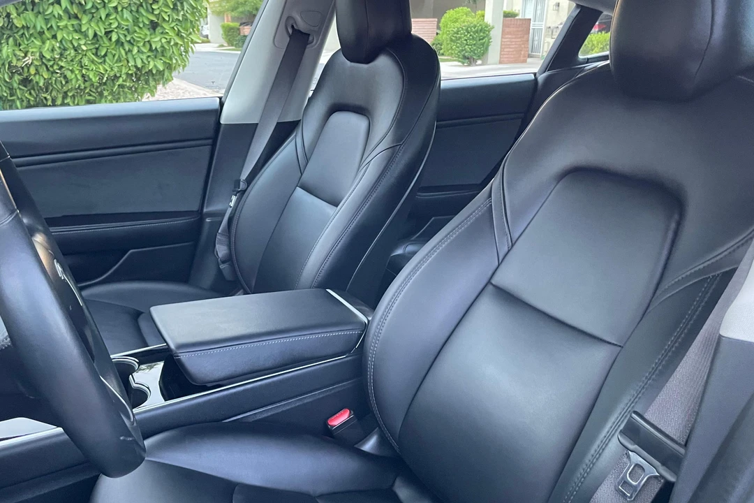 2018 Tesla Model 3 Performance - Image 29 of 31