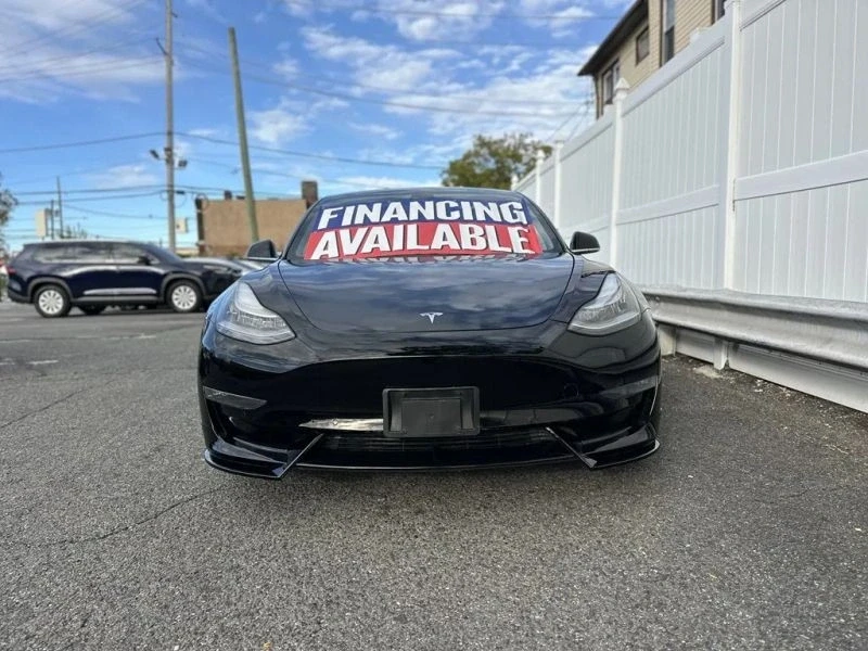 2018 Tesla Model 3 Performance - Image 2 of 12